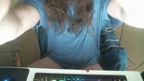 Snapshot of regular03 chatting on 14, 1, 2025 regular03 online show from 14, 1, 2025