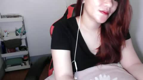 reign2525 online show from 8, 9, 2025