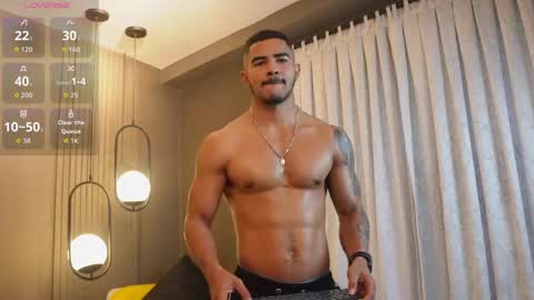 Snapshot of reik_von chatting on 30, 4, 2026 Reik online show from 30, 4, 2026