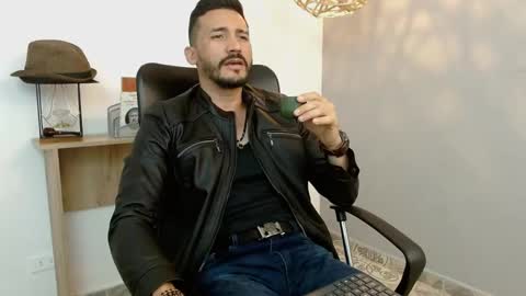 Snapshot of reiko_85_ chatting on 15, 2, 2025 REIKO online show from 15, 2, 2025