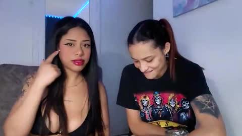 reina_reina online show from 30, 4, 2026