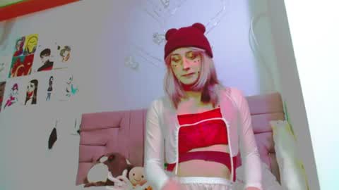 reiv_femboy online show from 19, 7, 2026