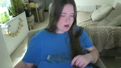 Snapshot of remirann_ chatting on 20, 3, 2026 Ann OF - remirann21 online show from 20, 3, 2026