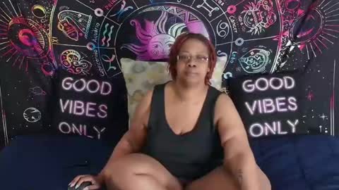 RenaeCumsAlot online show from 17, 6, 2026