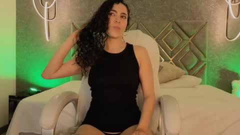 Renata 3 online show from 14, 4, 2026