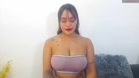 Snapshot of renatabrownn28 chatting on 28, 7, 2026 renatabrownn28 online show from 28, 7, 2026