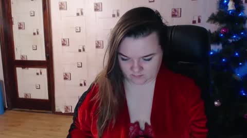 renataoia online show from 6, 1, 2025