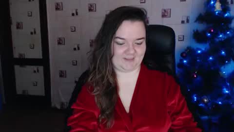 renataoia online show from 8, 1, 2025