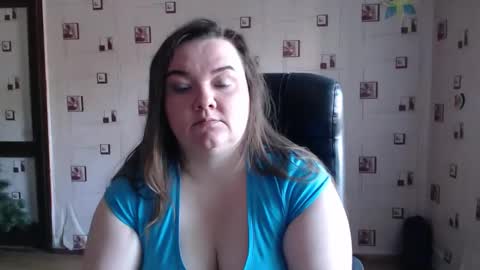 renataoia online show from 12, 2, 2025