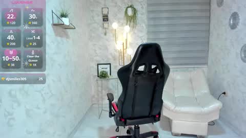 Snapshot of renatareyes chatting on 27, 11, 2025 Renata Reyes online show from 27, 11, 2025