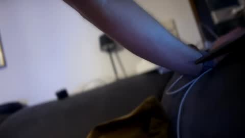 reneeeee3 online show from 22, 6, 2026