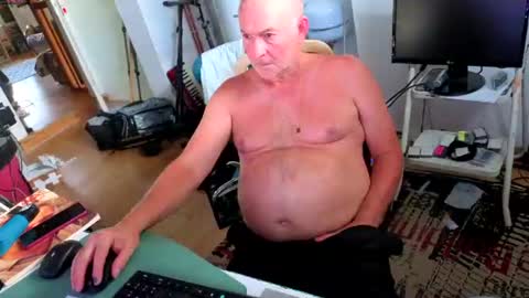 renefr online show from 13, 7, 2026