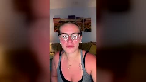 renimoonxo online show from 21, 6, 2026