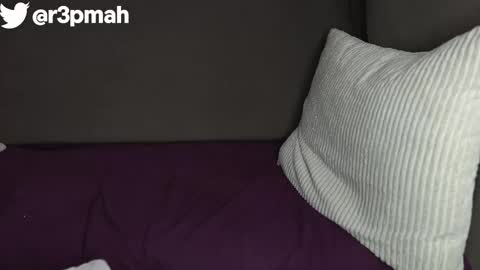 My name is Repmah  help me to get 50 thumb-up online show from 26, 9, 2025