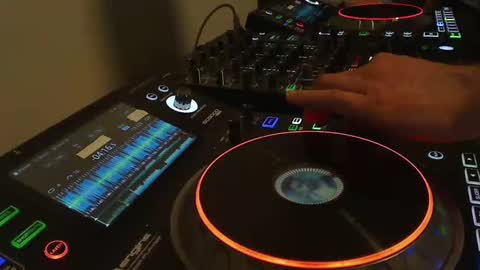 Snapshot of reticuli chatting on 25, 9, 2025 GearPorn online show from 25, 9, 2025