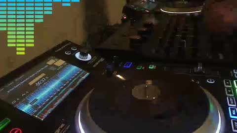 Snapshot of reticuli chatting on 5, 3, 2026 GearPorn online show from 5, 3, 2026