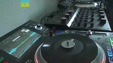 Snapshot of reticuli chatting on 12, 4, 2026 GearPorn online show from 12, 4, 2026