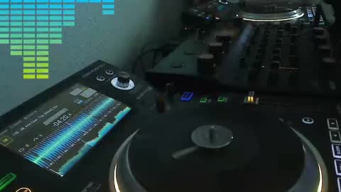 Snapshot of reticuli chatting on 25, 4, 2026 GearPorn online show from 25, 4, 2026