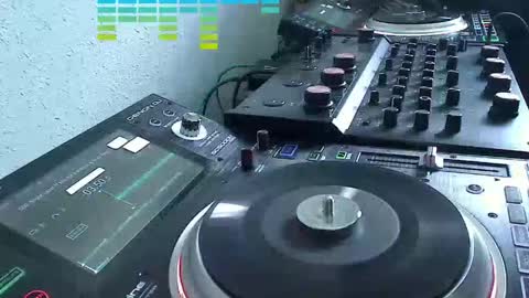 Snapshot of reticuli chatting on 30, 4, 2026 GearPorn online show from 30, 4, 2026