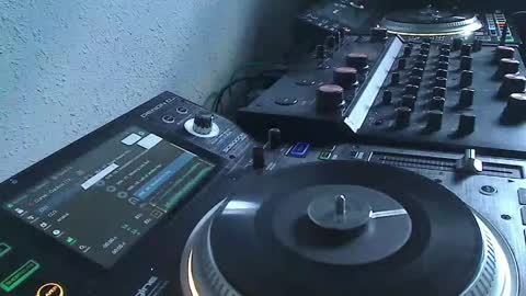 Snapshot of reticuli chatting on 30, 4, 2026 GearPorn online show from 30, 4, 2026
