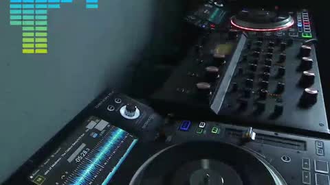 Snapshot of reticuli chatting on 22, 5, 2026 GearPorn online show from 22, 5, 2026