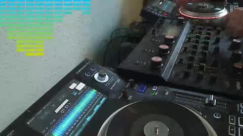 Snapshot of reticuli chatting on 26, 5, 2026 GearPorn online show from 26, 5, 2026