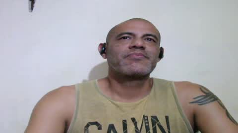 Snapshot of retlam37 chatting on 5, 5, 2026 Walter online show from 5, 5, 2026