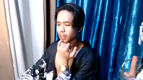 Snapshot of rey_004 chatting on 14, 10, 2025 rey_004 online show from 14, 10, 2025