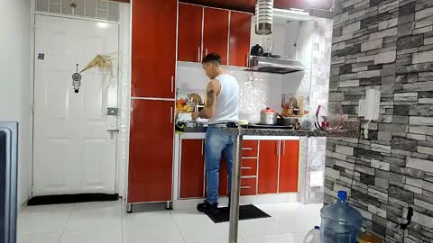 reymasterhot online show from 2, 3, 2026