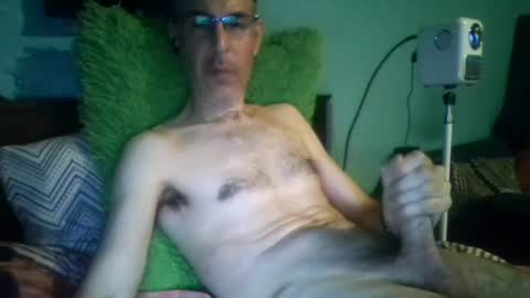 Snapshot of reyes_albert2006 chatting on 26, 7, 2026 reyes_albert2006 online show from 26, 7, 2026