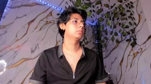 Snapshot of reylatino24 chatting on 30, 5, 2026 reylatino24 online show from 30, 5, 2026