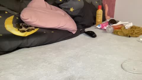 reyna77 online show from 3, 12, 2024