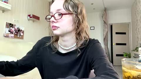 rhiannonmayberry online show from 29, 7, 2026