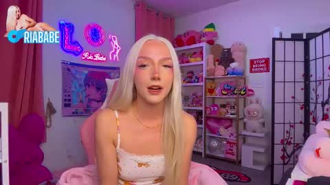 Snapshot of riababe chatting on 3, 3, 2026 ria online show from 3, 3, 2026