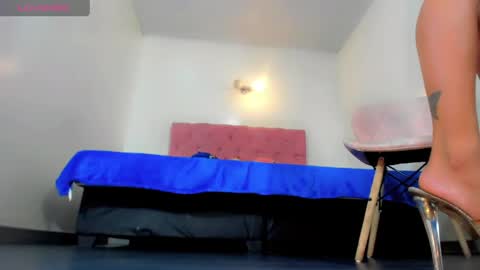 Rianna Garcia online show from 25, 4, 2026