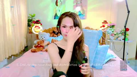 Snapshot of ribbinbovkoy chatting on 7, 5, 2026 ribbinbovkoy online show from 7, 5, 2026