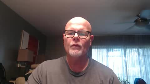 rich32937 online show from 10, 5, 2026