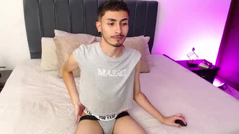 Snapshot of richard_carter_ chatting on 25, 1, 2025 Richard online show from 25, 1, 2025