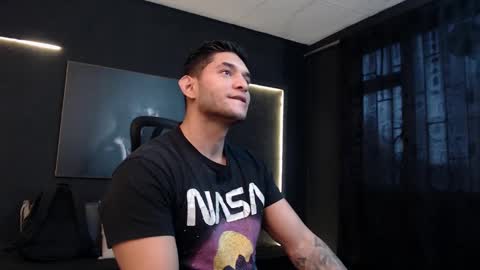 Snapshot of richard_milleer chatting on 6, 3, 2025 Ricardo online show from 6, 3, 2025