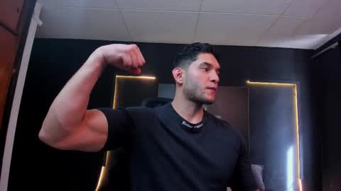 Snapshot of richard_milleer chatting on 9, 9, 2025 Ricardo online show from 9, 9, 2025