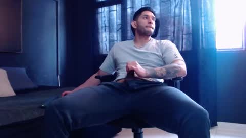 Snapshot of richard_milleer chatting on 21, 10, 2025 Ricardo online show from 21, 10, 2025