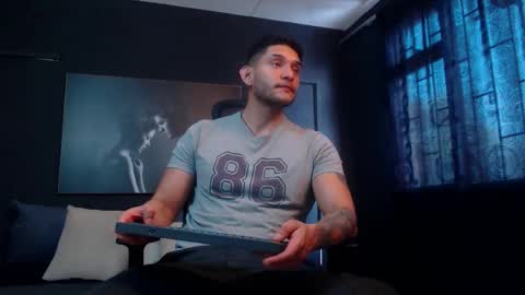 Snapshot of richard_milleer chatting on 21, 11, 2025 Ricardo online show from 21, 11, 2025