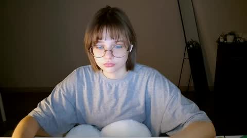 Luna online show from 23, 4, 2026