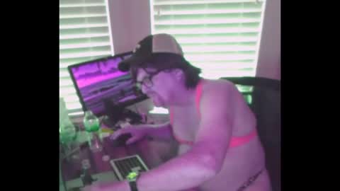 richbuttlonelee online show from 12, 7, 2026