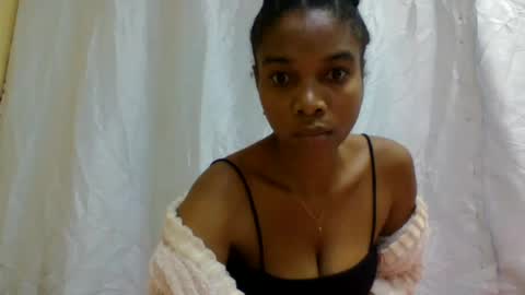 richella34 online show from 23, 7, 2026