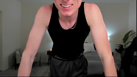 Snapshot of richiewest chatting on 18, 12, 2024 Richie online show from 18, 12, 2024