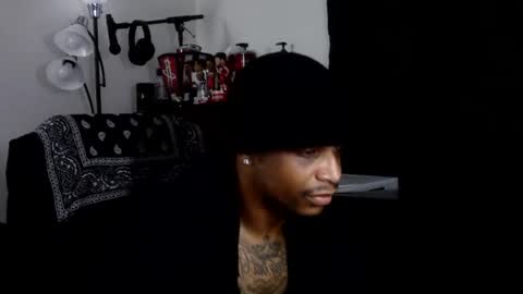 Snapshot of rickavelli chatting on 23, 7, 2026 Rick online show from 23, 7, 2026