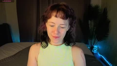 Snapshot of ricki_bloom chatting on 26, 4, 2026 Ricki online show from 26, 4, 2026