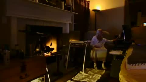 PINK HOLE TWINK online show from 28, 4, 2026