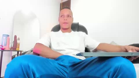 Ricky  online show from 9, 9, 2025